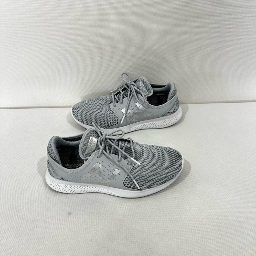 New Balance FuelCore Coast v3 Running Shoe Size 6.5 response 2.0 Performance